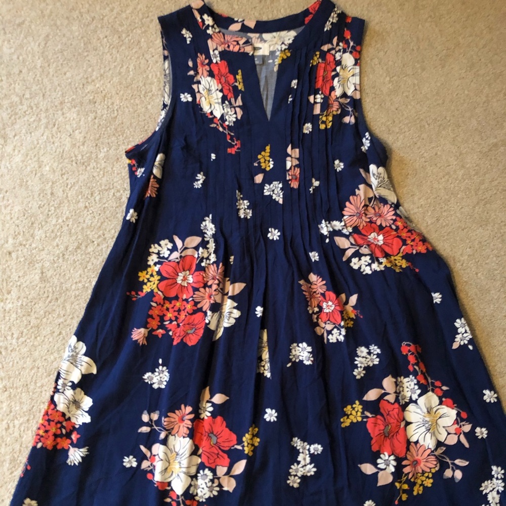 Old navy women’s medium knee length dress